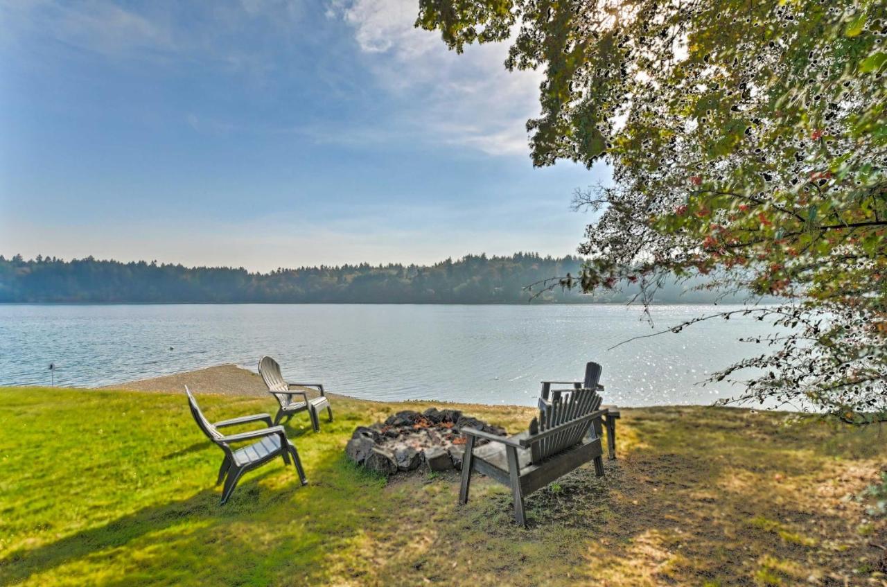 Waterfront Olympia Home With Private Beach And Kayaks! Extérieur photo