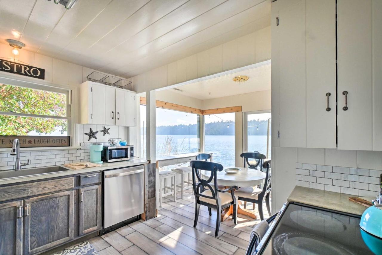 Waterfront Olympia Home With Private Beach And Kayaks! Extérieur photo